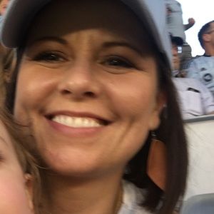 Meet your Posher, Melody